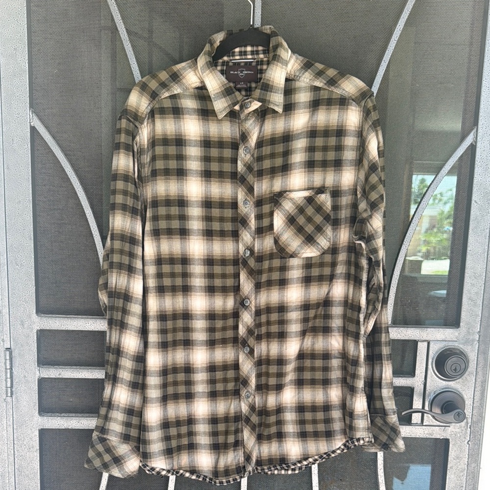 Black brown 1826 button down heavy weight shirt.
